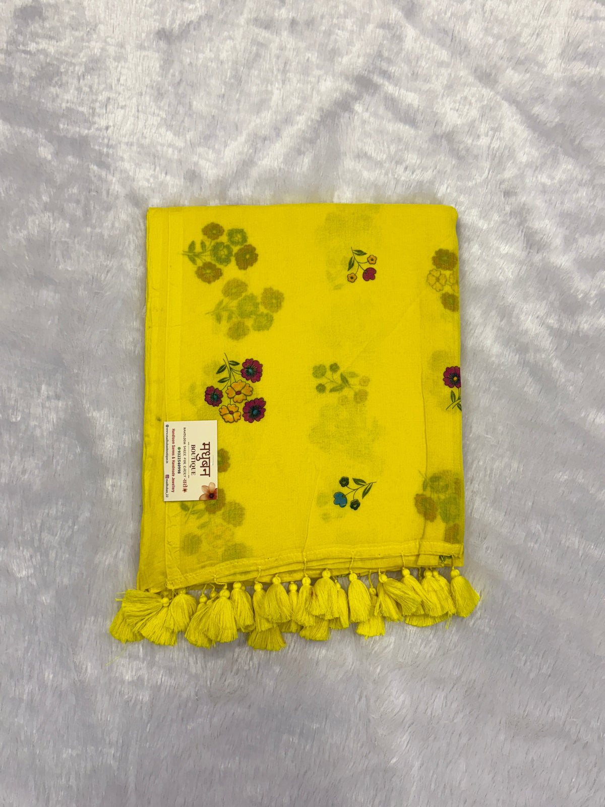 Handpainted flower bunch saree|Lemon yellow|HPMC005
