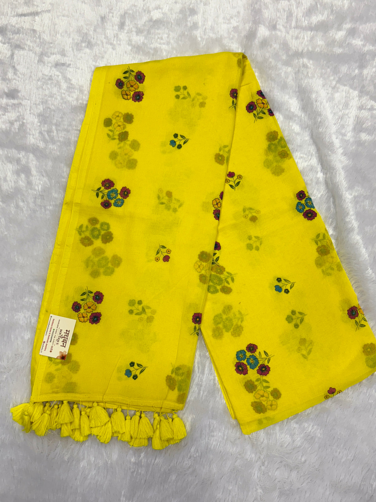 Handpainted flower bunch saree|Lemon yellow|HPMC005