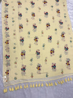 Handpainted flower bunch saree|off white|HPMC009