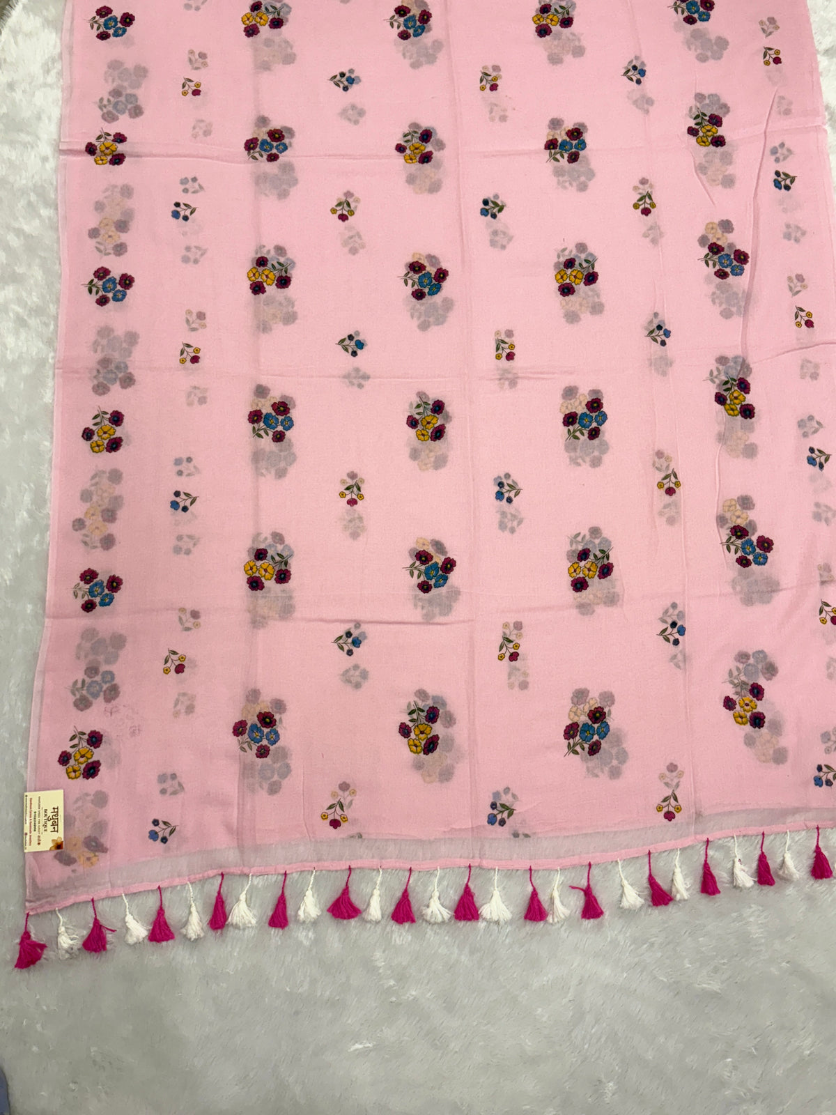 Handpainted flower bunch saree|Baby pink|HPMC011