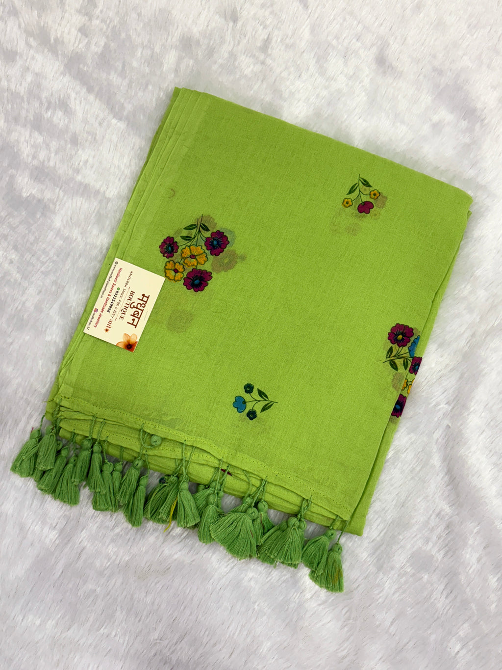 Handpainted flower bunch saree|Parrot green|HPMC012