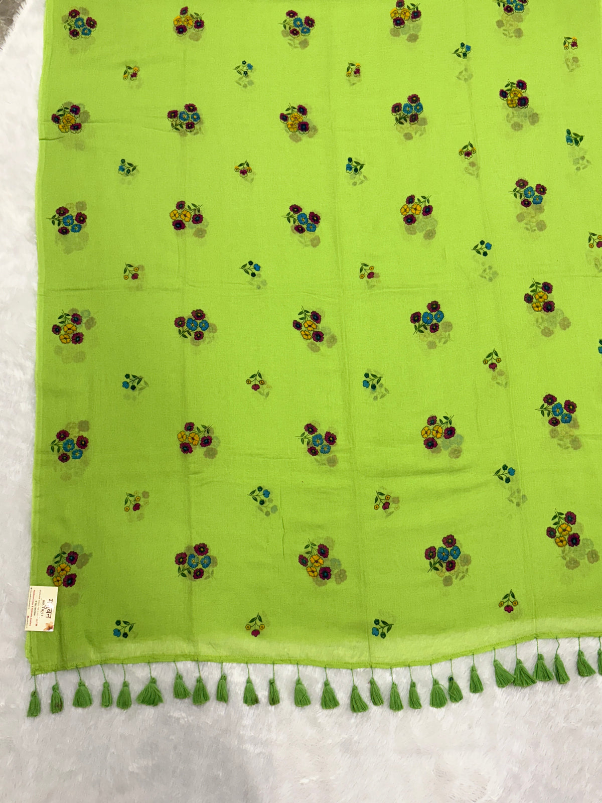 Handpainted flower bunch saree|Parrot green|HPMC012
