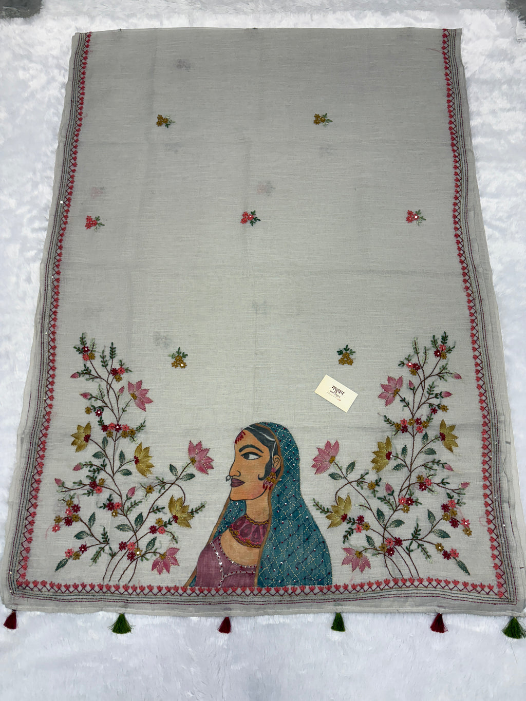 Lady face handpainted and hardwork linen saree|Grey|HPHWL003