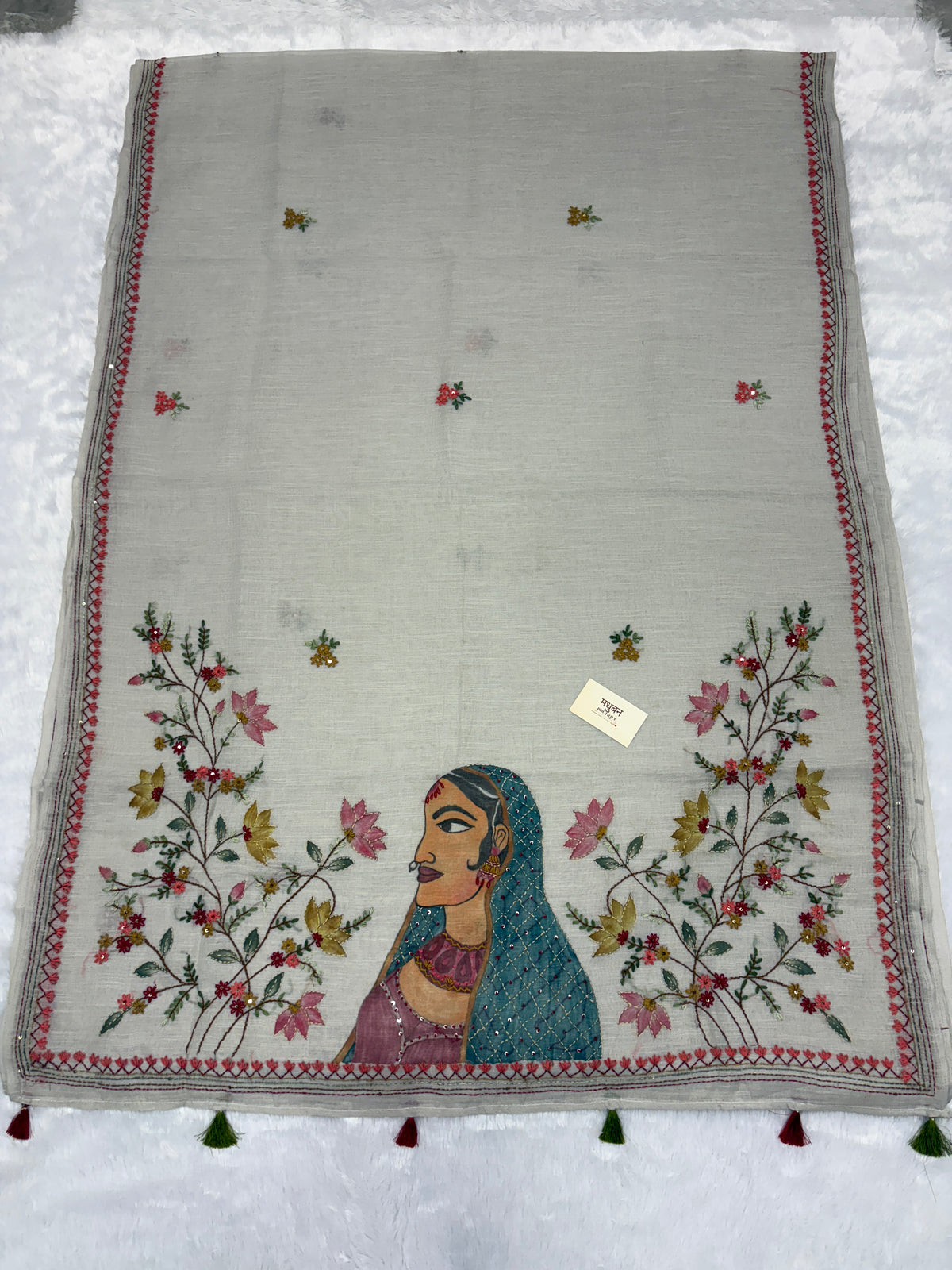 Lady face handpainted and hardwork linen saree|Grey|HPHWL003