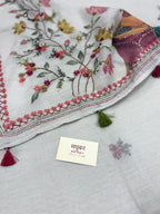 Lady face handpainted and hardwork linen saree|Grey|HPHWL003