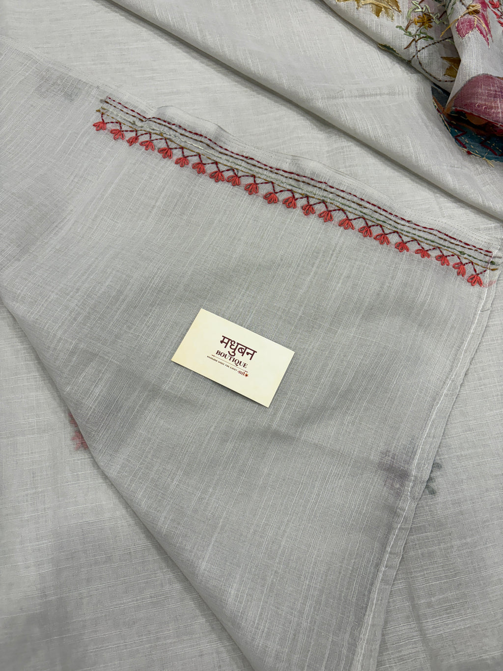 Lady face handpainted and hardwork linen saree|Grey|HPHWL003