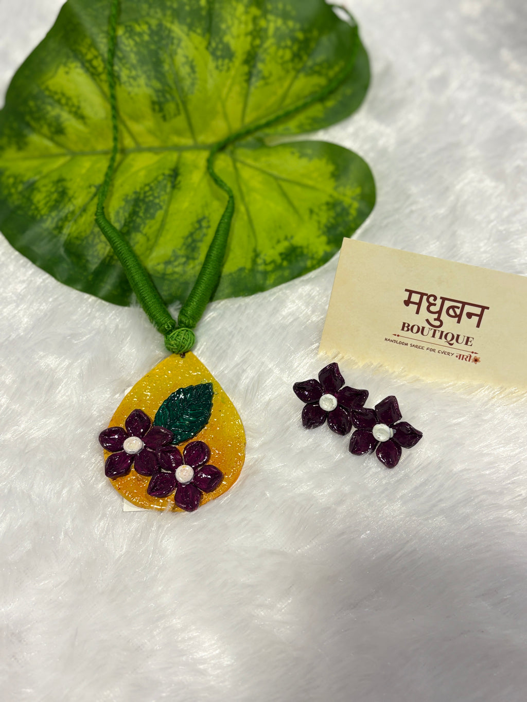 Polymer clay flower neckpiece| CJ002