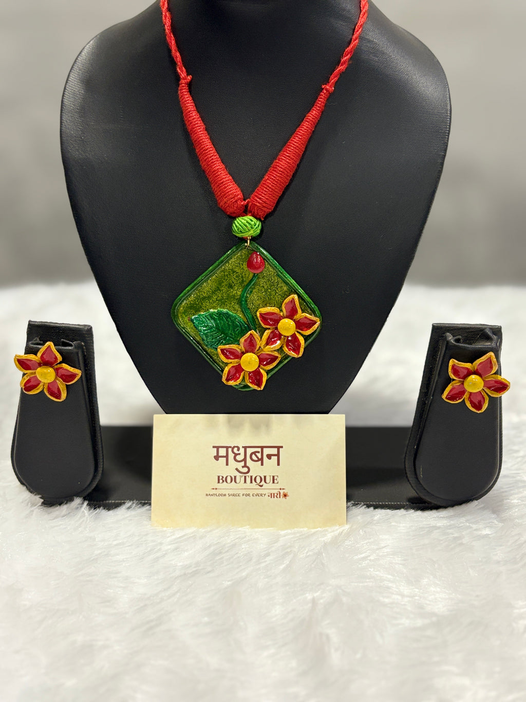 Polymer clay flower neckpiece| CJ003