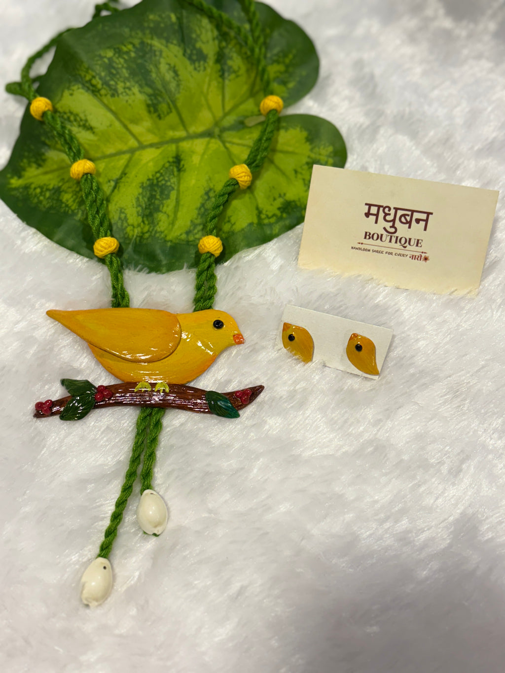 Polymer clay Big bird neckpiece with shells(yellow)| CJBI002