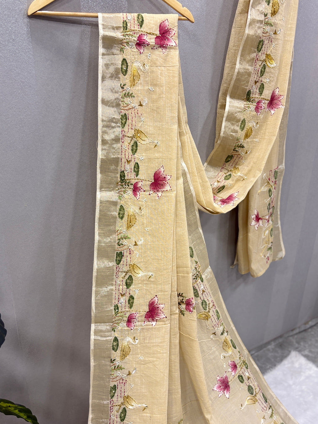Swan handpainted and hardwork linen saree|Beige