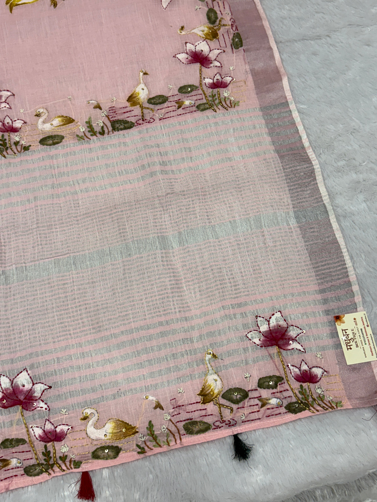 Swan handpainted and hardwork linen saree|Pink