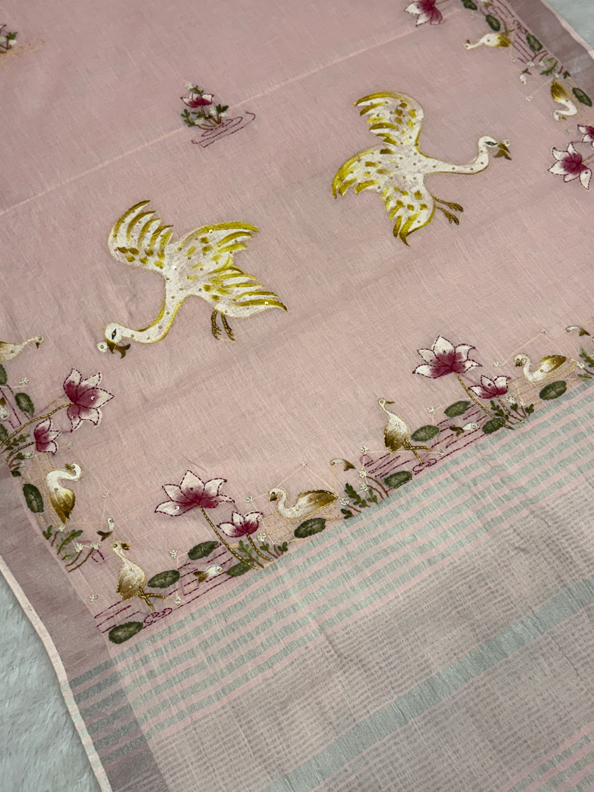 Swan handpainted and hardwork linen saree|Pink