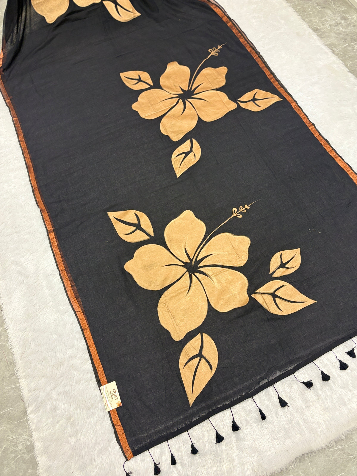 Handpainted big hibiscus mulcotton saree|Black|HPMC004