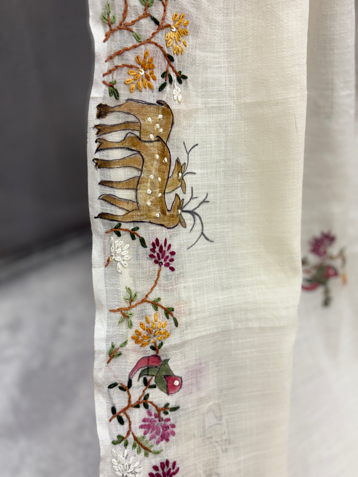 Deer handpainted and hardwork linen saree|offwhite