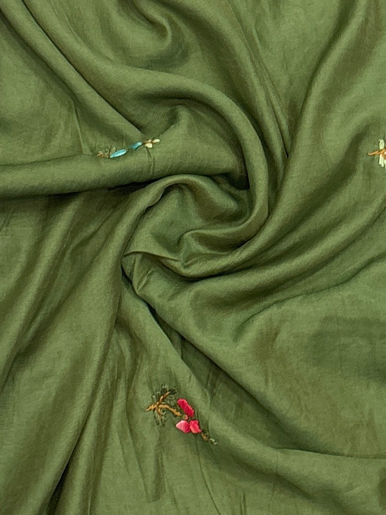 Flower garden mulchanderi saree| green